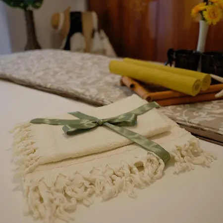 A Casa Di Andrea E Lucia בית הארחה
