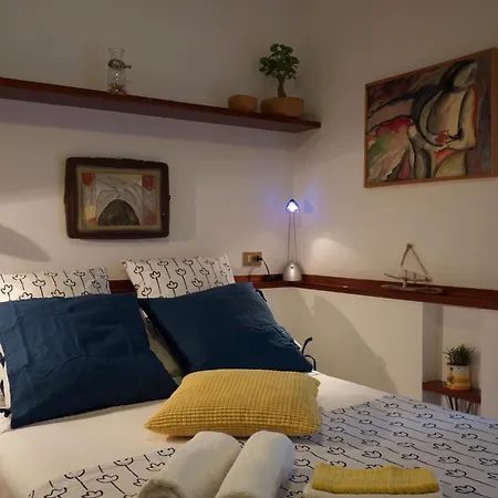 A Casa Di Andrea E Lucia Πανσιόν Γκαέτα