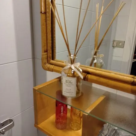 A Casa Di Andrea E Lucia 게스트하우스 *