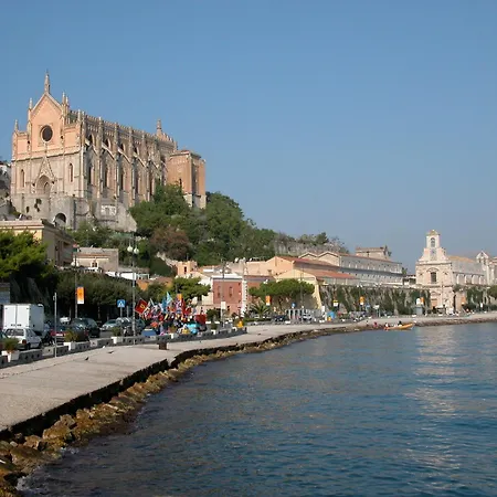A Casa Di Andrea E Lucia Gaeta